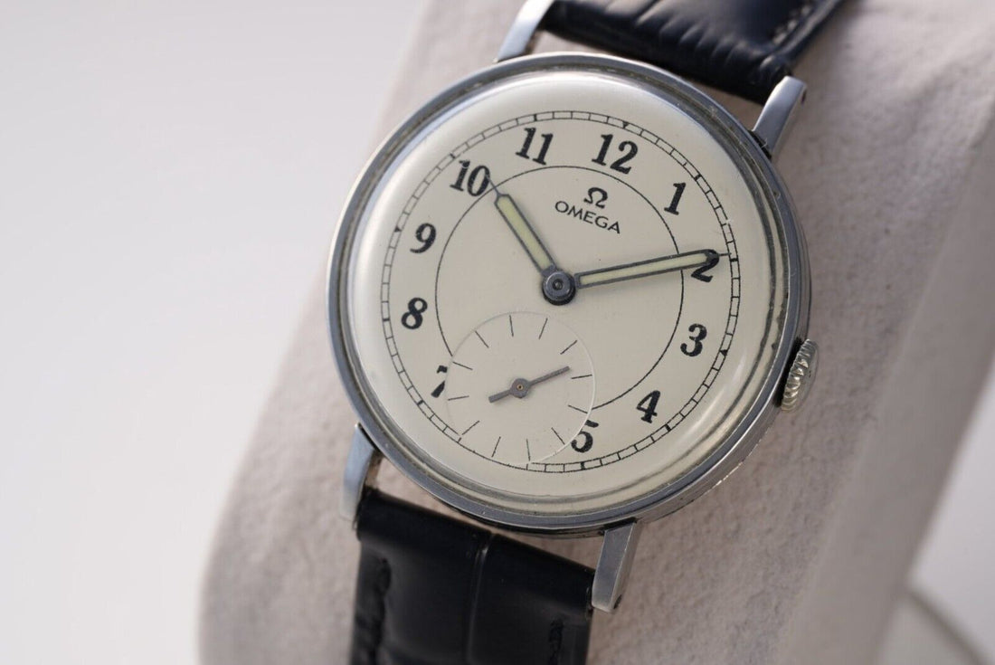 Omega Watch  cal.30T2 rare enamel sector dial wristwatch Jumbo case bauhaus