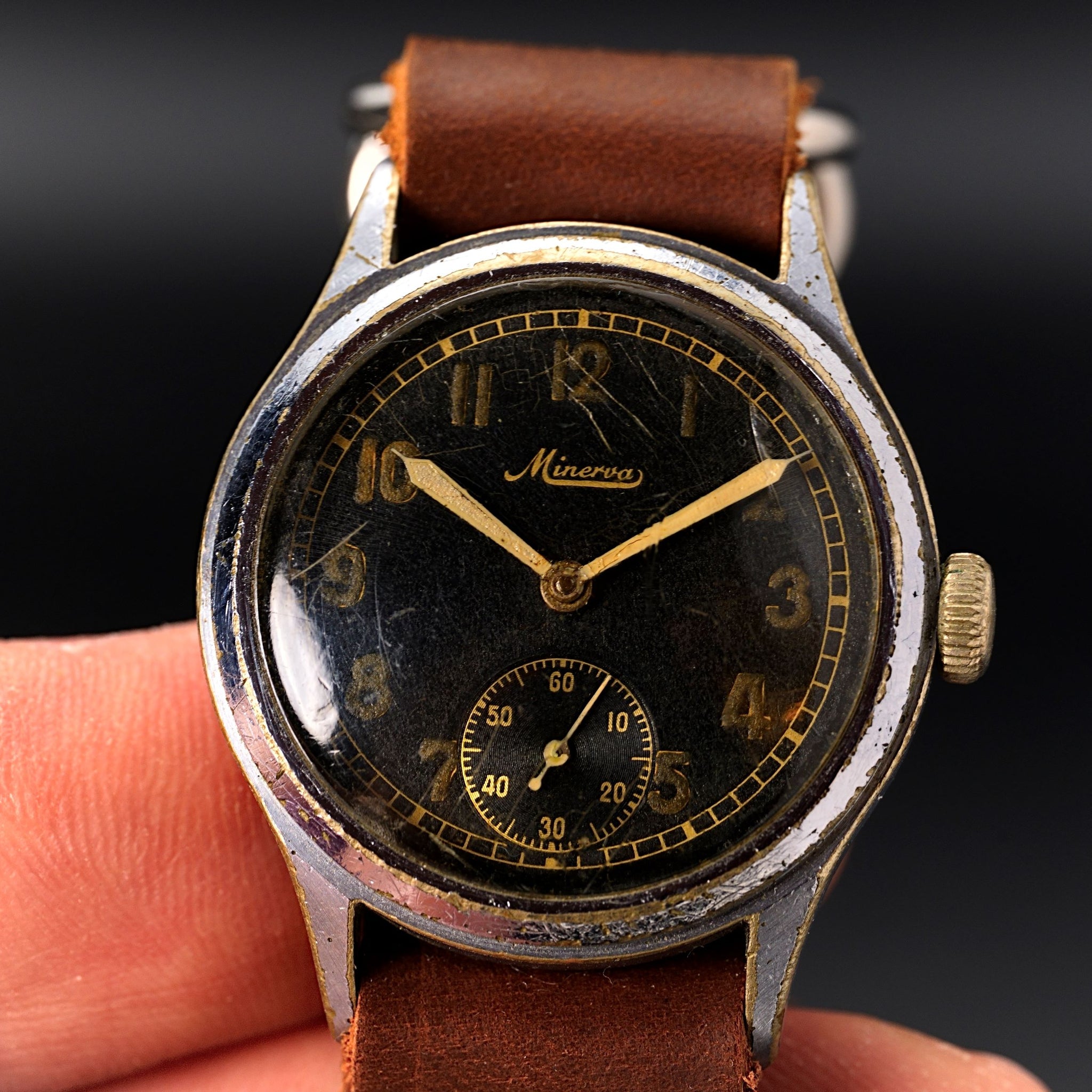 Minerva DH wristwatch military 1940 watch cal. 12L wristwatch