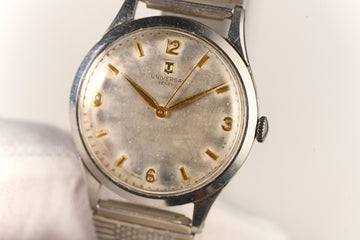 Universal Geneve vintage watch cal. 332