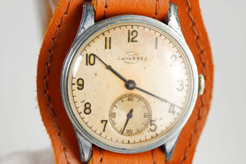 TAVANNES type "PORTUGUESE" 32.5 mm vintage watch Swiss Made