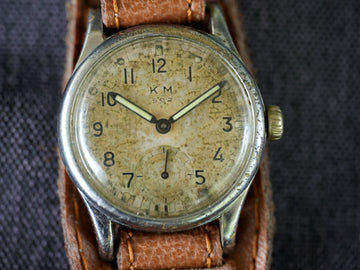 K.M. Kriegsmarine s military vintage Alpina 592 wristwatch German Marine 1942