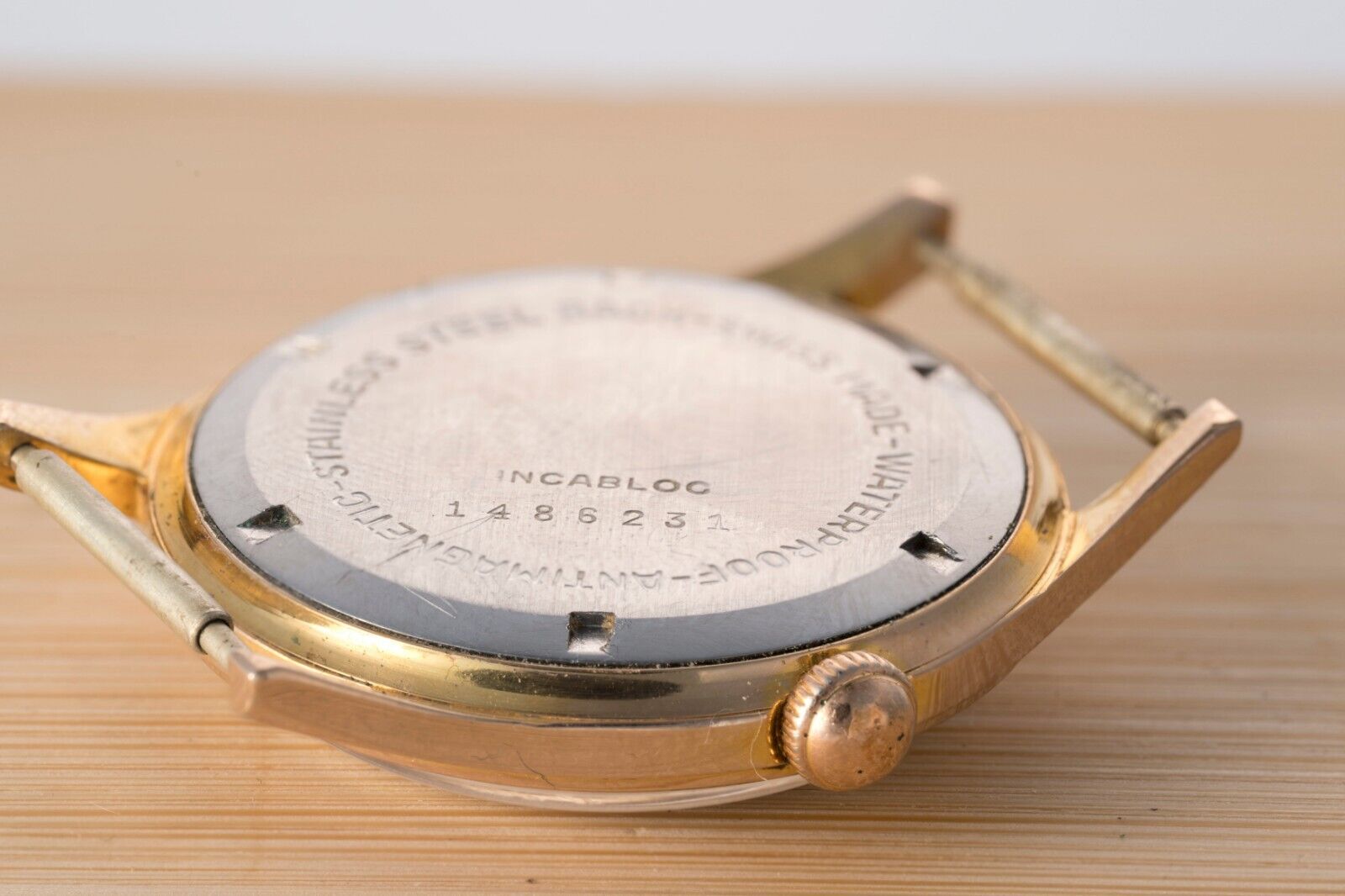 Side Profile of Moser & Co. Vintage Watch Movement