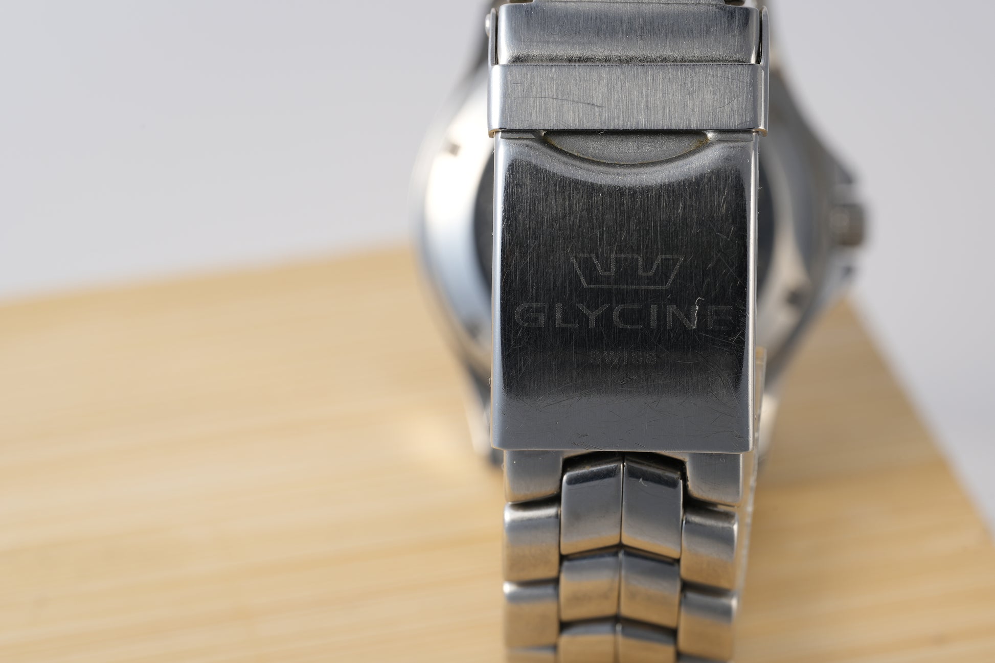 Vintage Glycine Walker Ref. 3700 – 35mm Case, Swiss-Made Men's Wristwatch